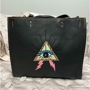 Coach Rogue 30 Pyramid Eye